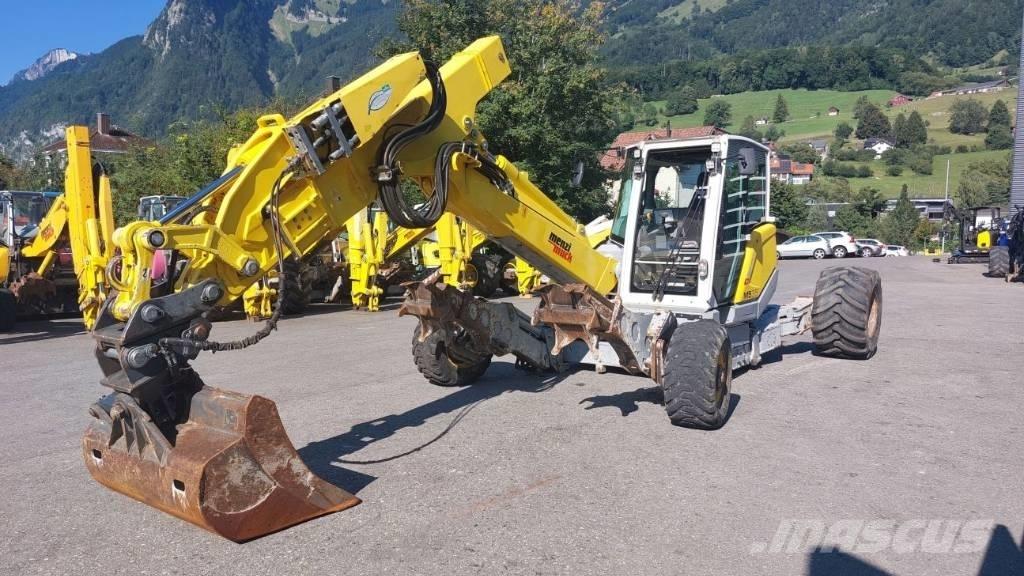 Menzi Muck M535 Ekskavatori uz riteņiem