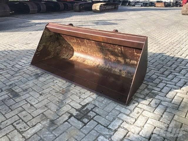 Manitou Bak Kausi