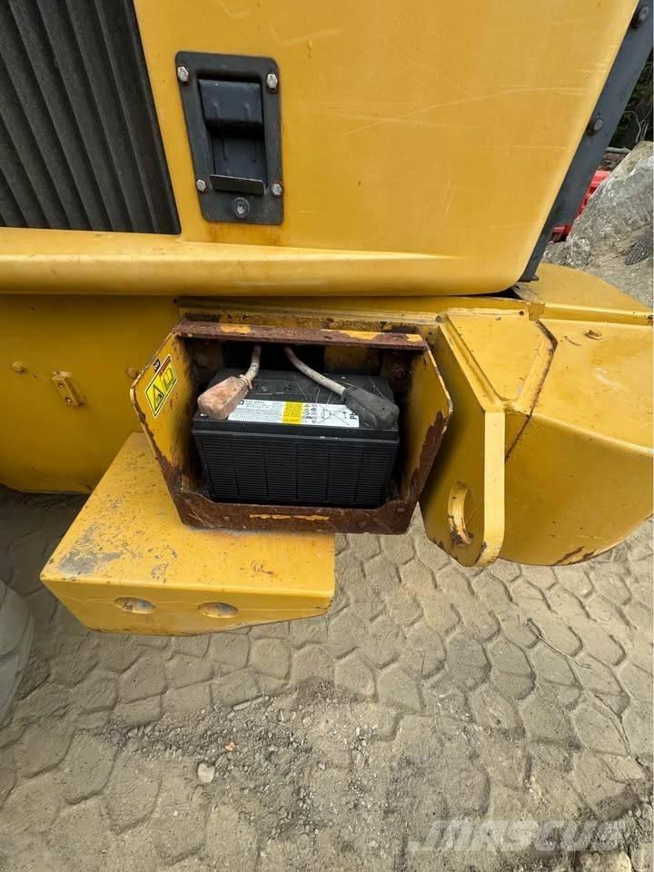 CAT 930 G Iekrāvēji uz riteņiem