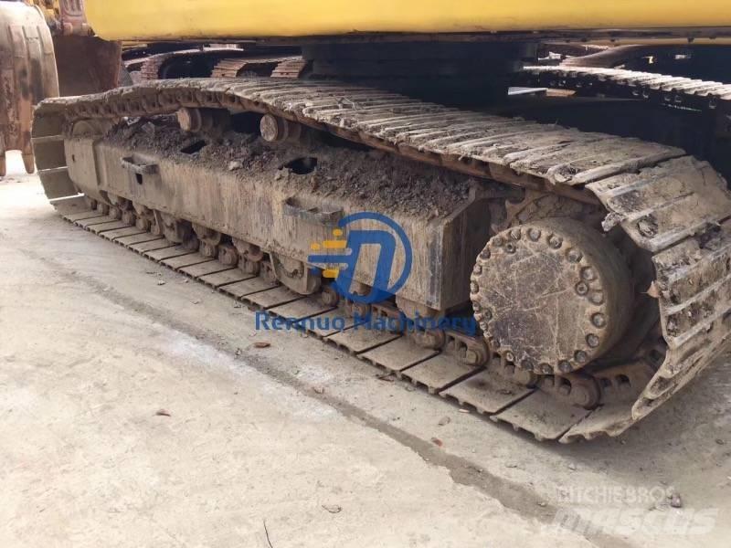 Komatsu PC210-7 Kāpurķēžu ekskavatori