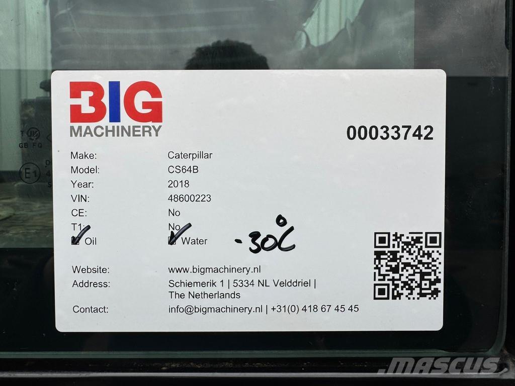 CAT CS64B Vienvalča grunts veltņi