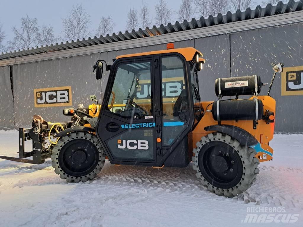 JCB 525-60E Teleskopiskie manipulatori