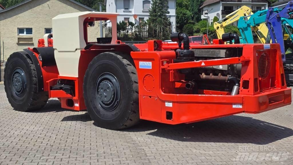 Toro 400 Pazemes iekrāvēji