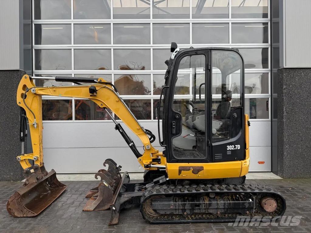 CAT 302.7D CR Mini ekskavatori < 7 t