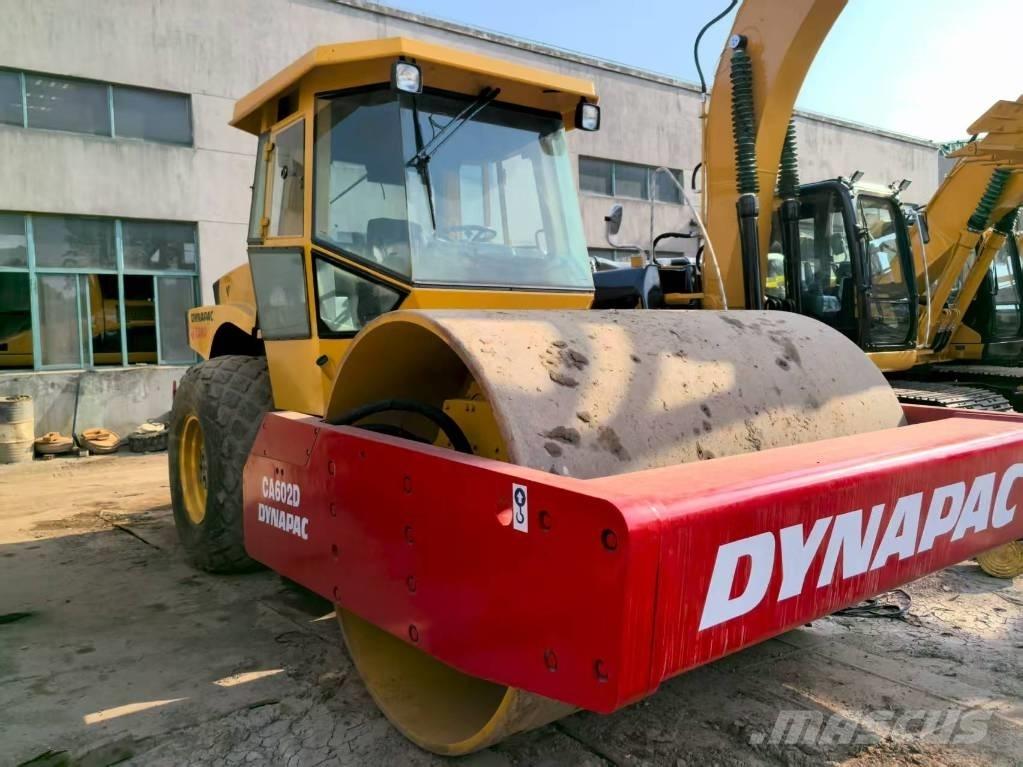 Dynapac CA 602 D Vienvalča grunts veltņi