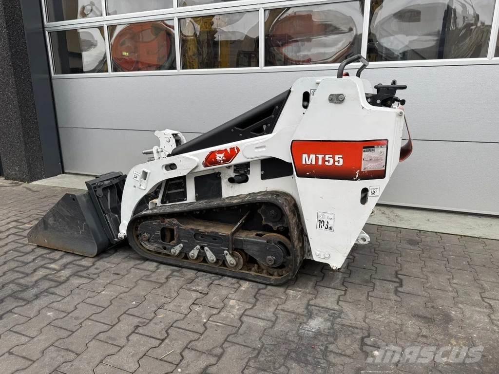Bobcat MT55 Lietoti riteņu kompaktiekrāvēji