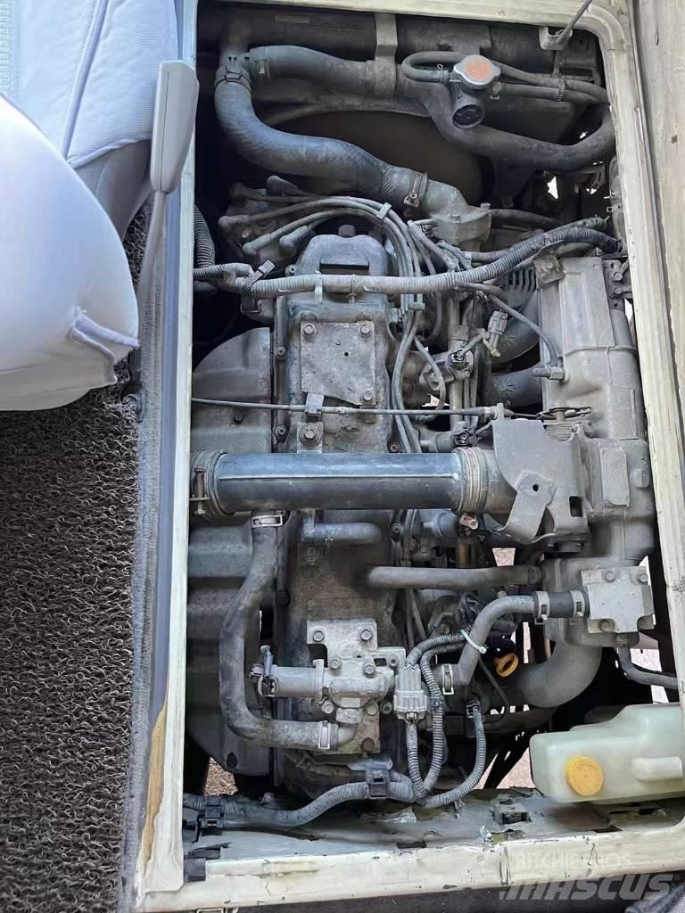 Nissan Civilian Starppilsētu autobusi