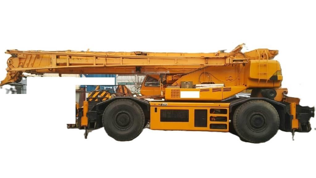 Kobelco RK 450-2 Celtņi nelīdzenām virsmām