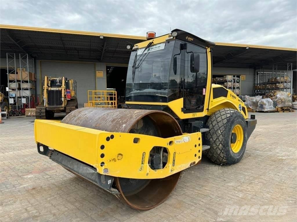 BMW 213D Vienvalča grunts veltņi