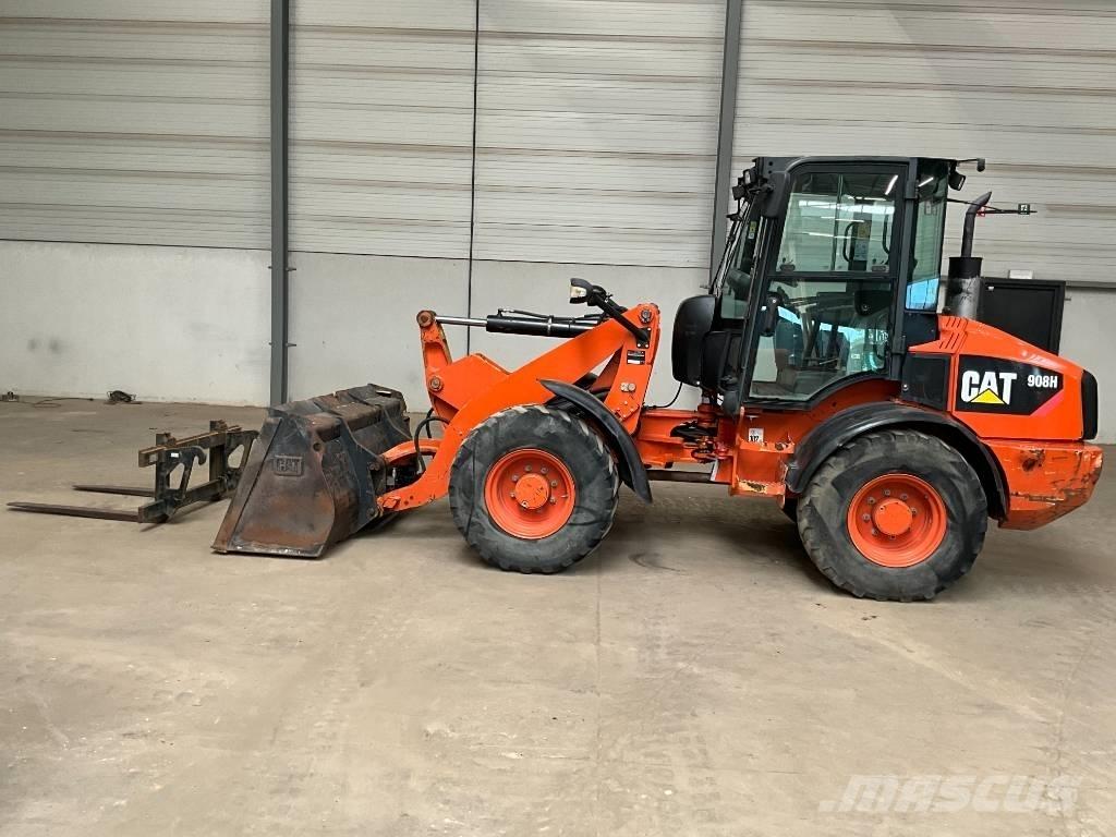 CAT 908 H Iekrāvēji uz riteņiem