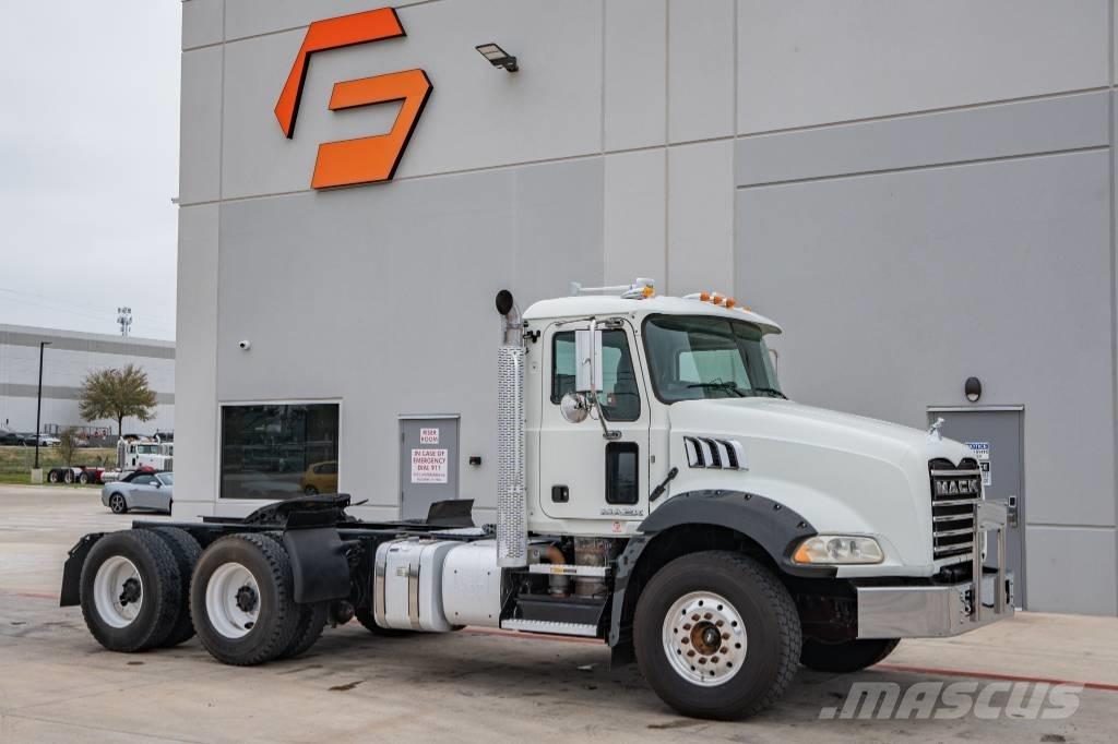 Mack Granite GU 813 Vilcēji