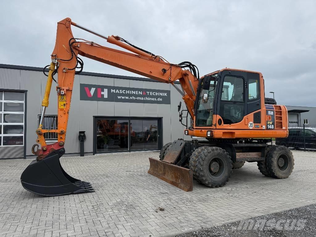 Komatsu PW 148-8 Ekskavatori uz riteņiem