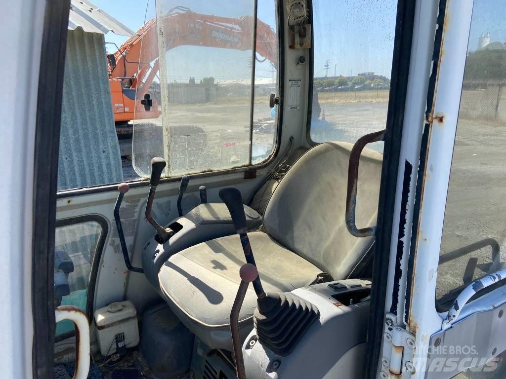 Hyundai ROBEX 450 Kāpurķēžu ekskavatori