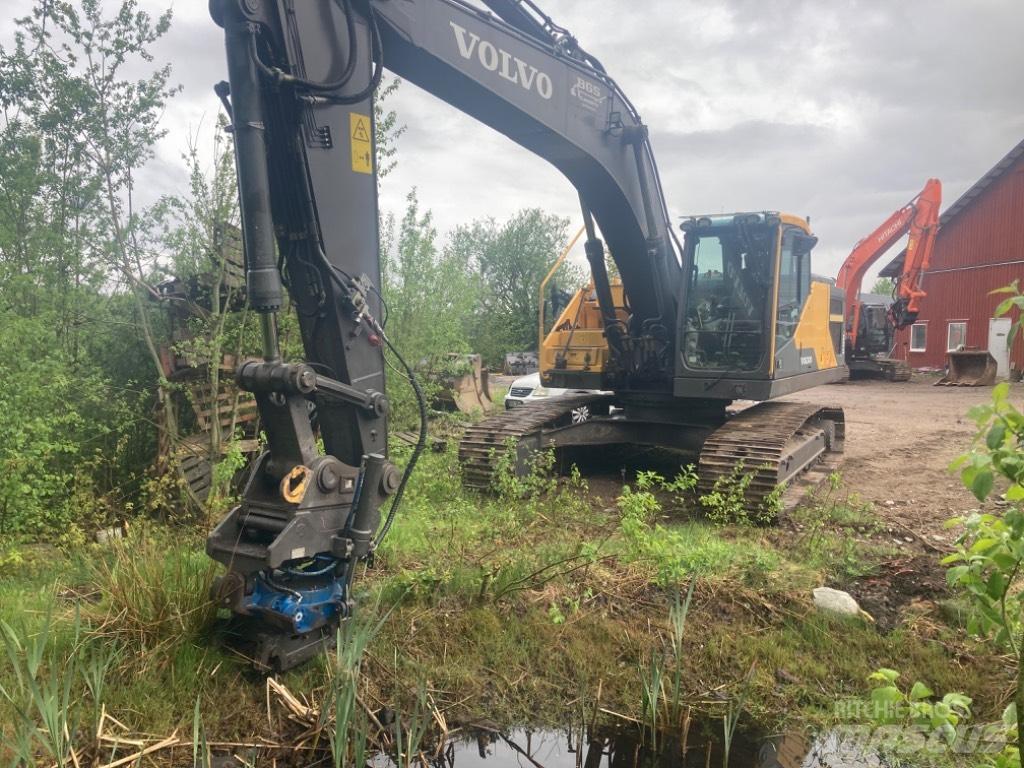 Volvo EC 250 EL Kāpurķēžu ekskavatori