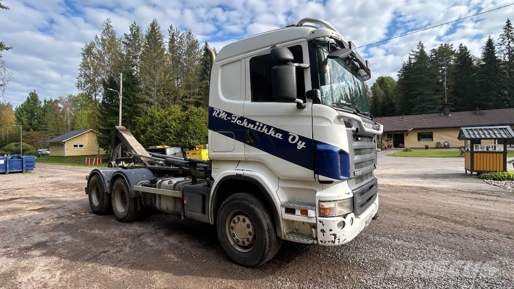 Scania R 500 Treileri ar āķi
