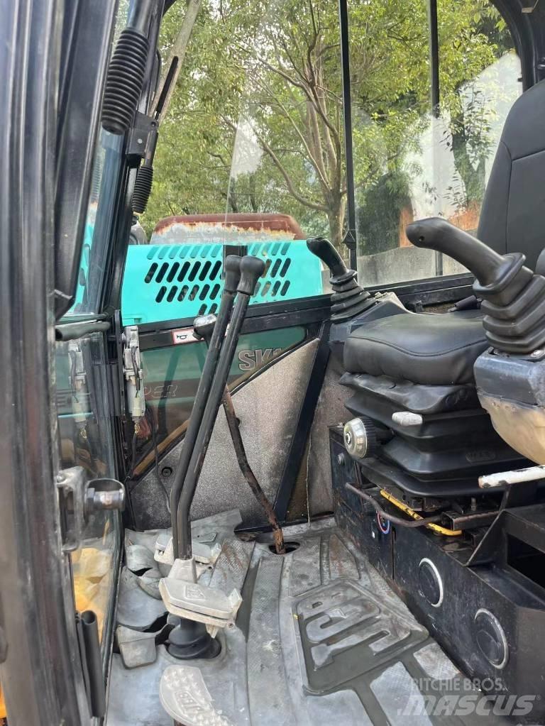 JCB 8052 ZTS Kāpurķēžu ekskavatori