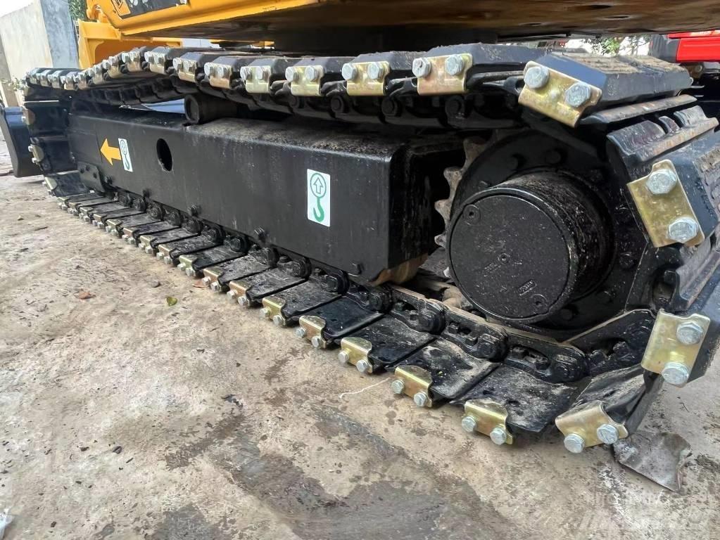 JCB 8052 ZTS Kāpurķēžu ekskavatori