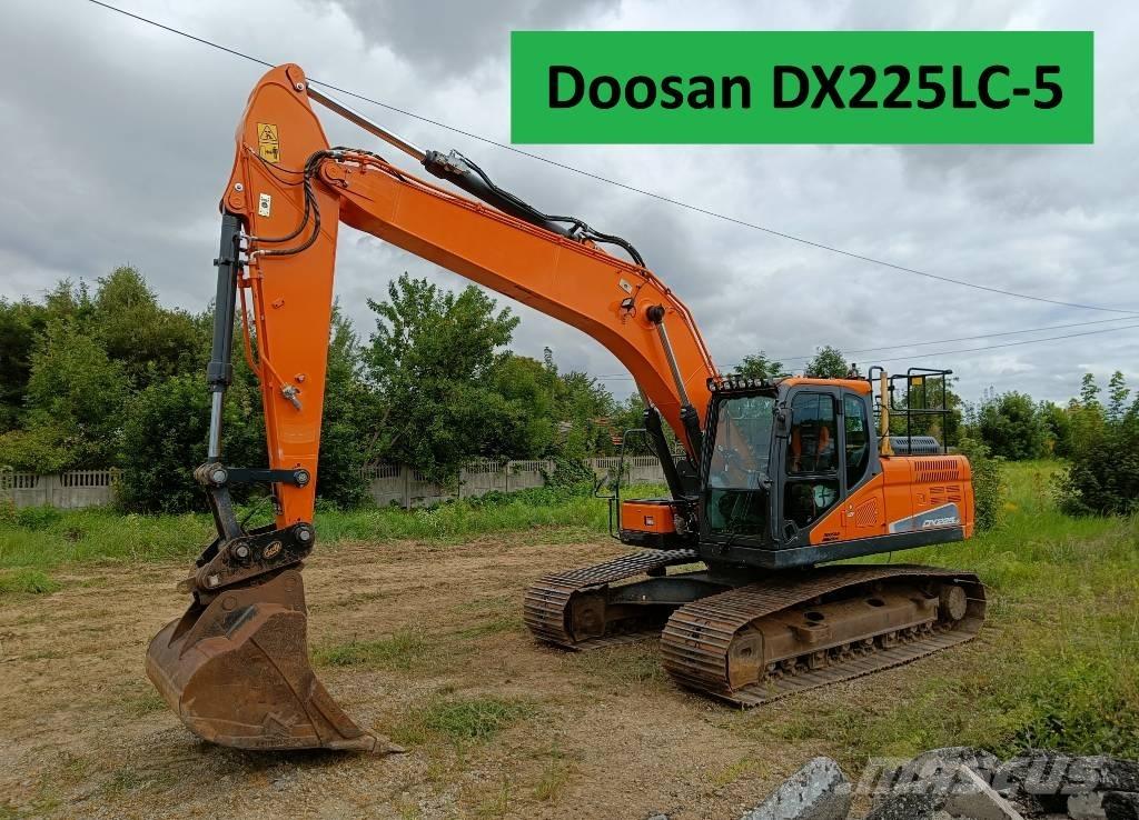 Doosan DX 225 LC-5 Kāpurķēžu ekskavatori