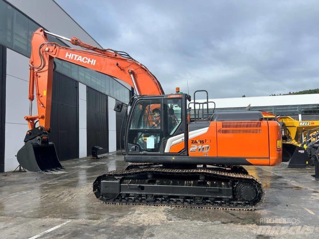 Hitachi ZX 210 LC-7 Kāpurķēžu ekskavatori