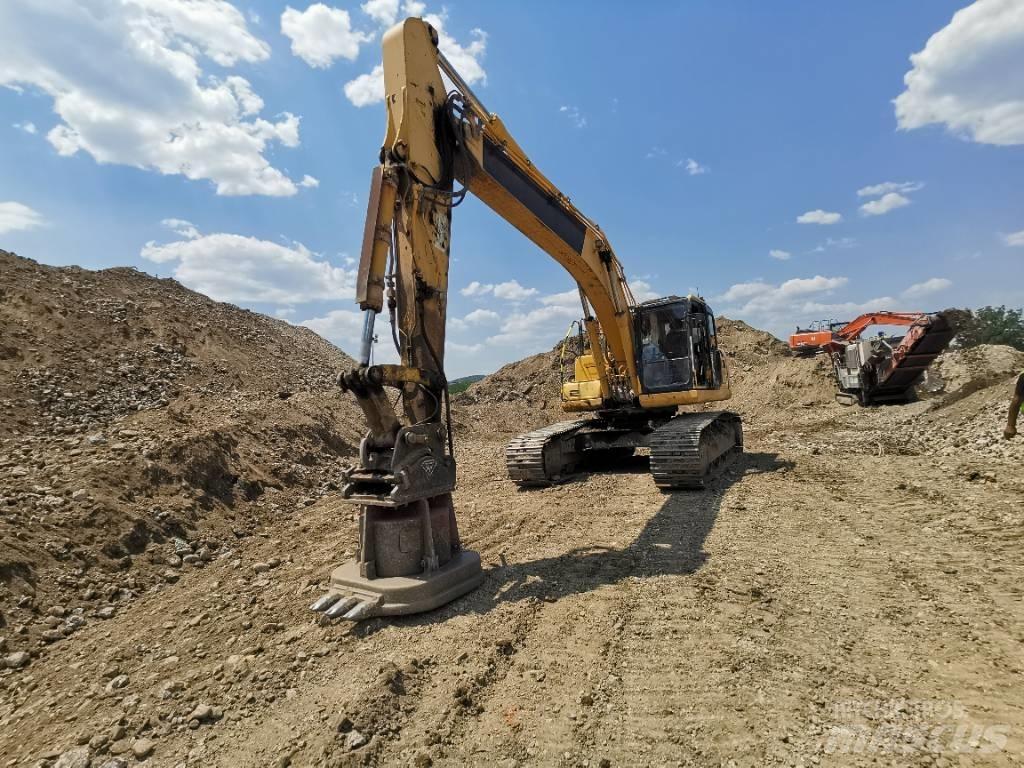 Komatsu PC 290 LC-10 Kāpurķēžu ekskavatori