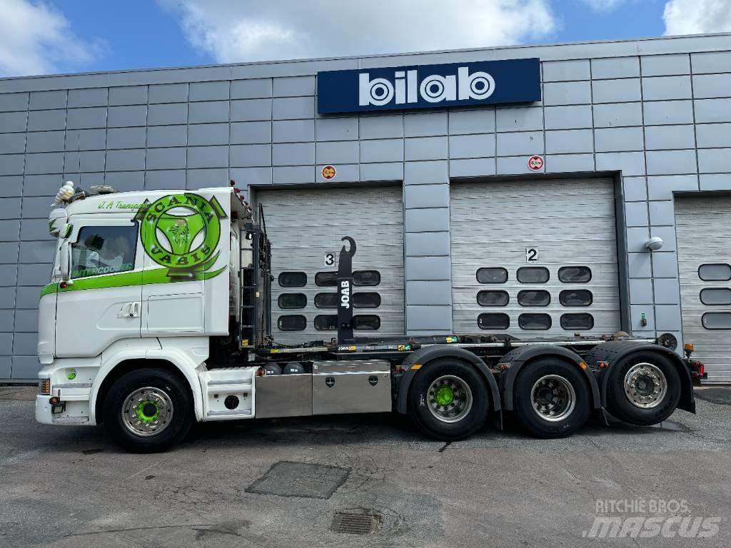 Scania R 520 LB8x4*4 Treileri ar āķi