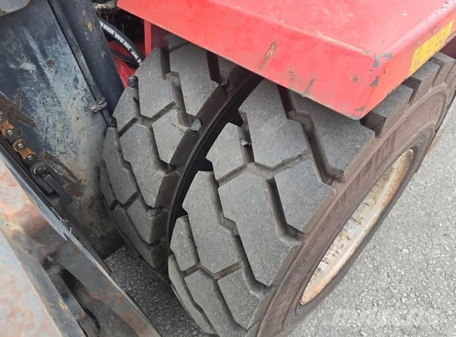 Kalmar DCD60-6 Tehnika ar dīzeļa dzinēju