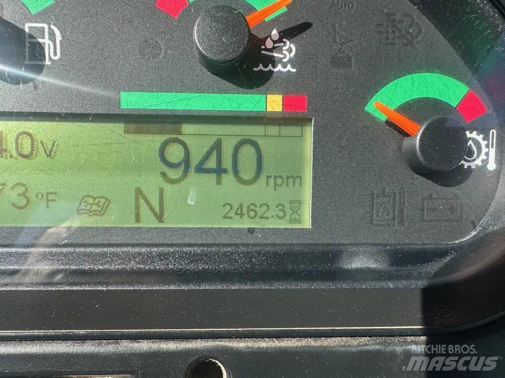 CAT 420 F Ekskavatori-iekrāvēji