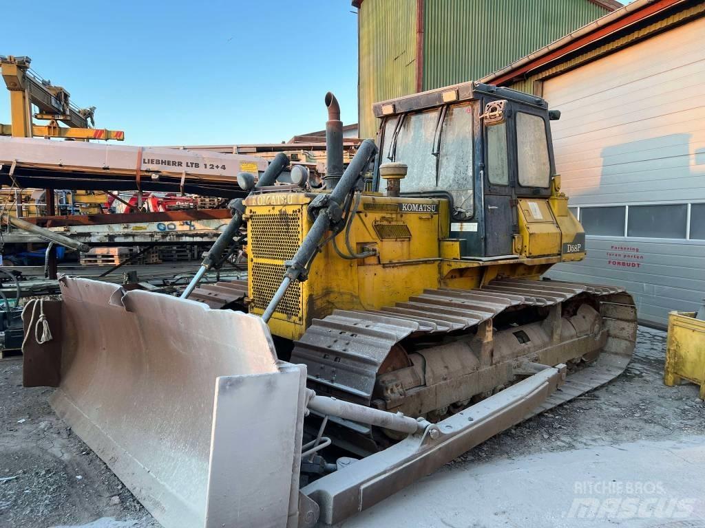 Komatsu D 65 P Kāpurķēžu buldozeri
