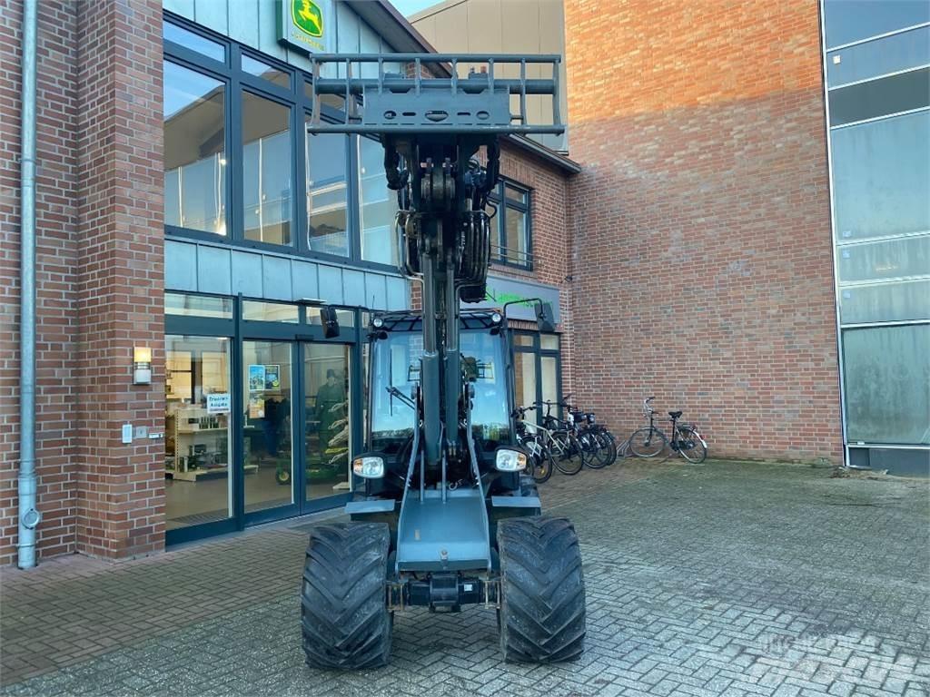 GiANT V5003 Teleskopiskie manipulatori