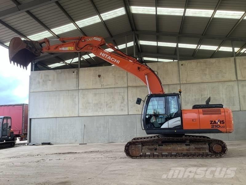 Hitachi ZX 210 LC-5B Kāpurķēžu ekskavatori