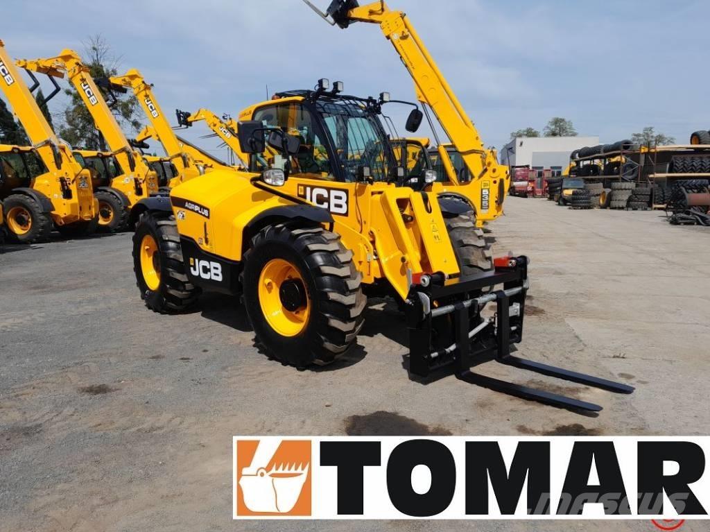 JCB 542-70 Agri Plus Lauksaimniecības pacēlāji