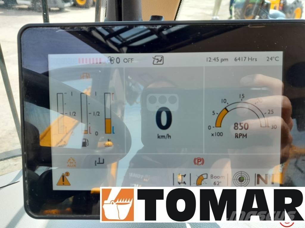 JCB 542-70 Agri Plus Lauksaimniecības pacēlāji