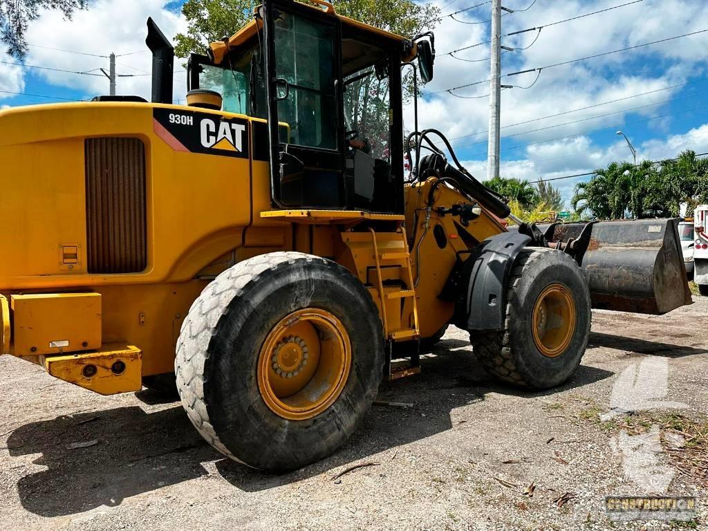 CAT 930 H Iekrāvēji uz riteņiem