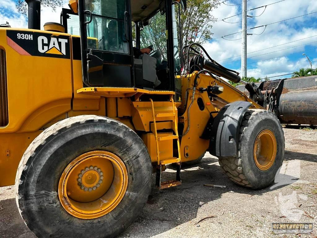 CAT 930 H Iekrāvēji uz riteņiem
