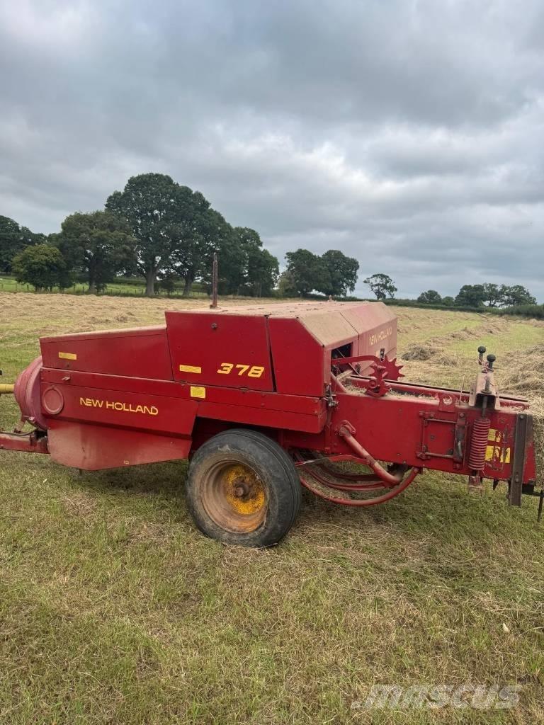 New Holland 378 Ķīpu preses