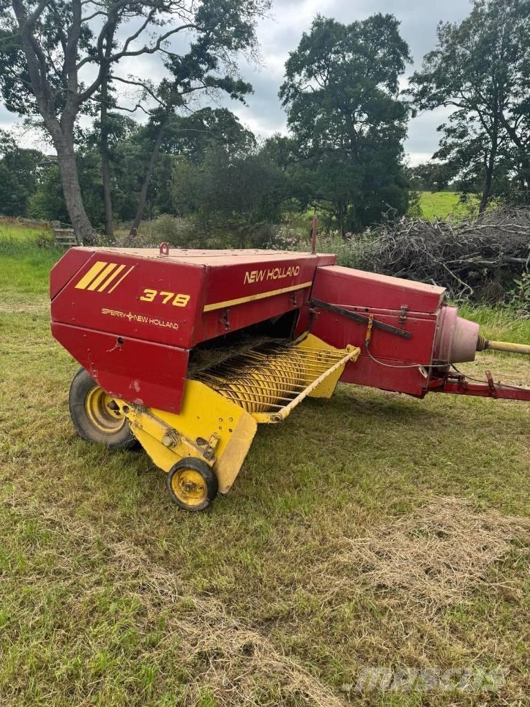 New Holland 378 Ķīpu preses