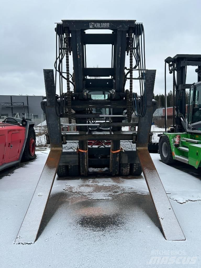 Kalmar DCG160-12 Tehnika ar dīzeļa dzinēju