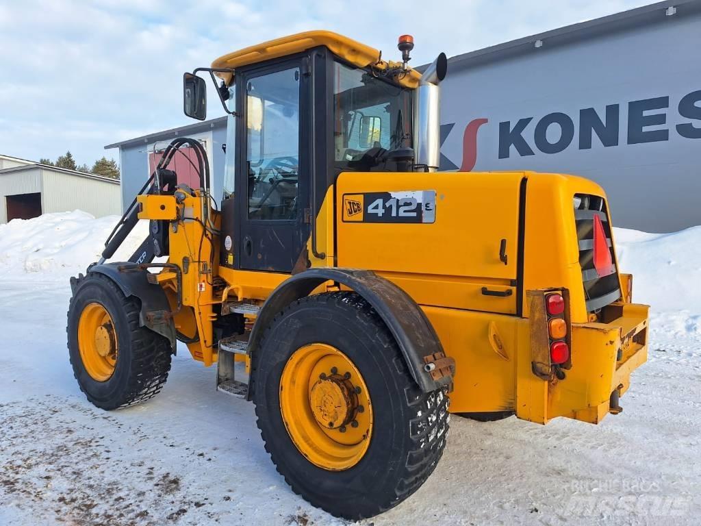 JCB 412 S Iekrāvēji uz riteņiem