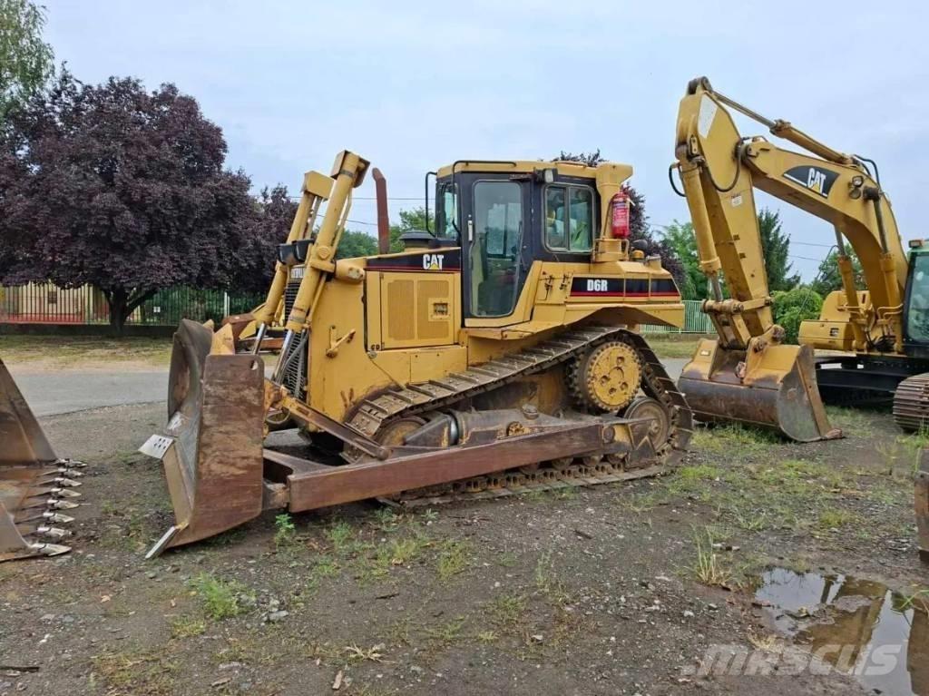 CAT D 6 R Kāpurķēžu buldozeri