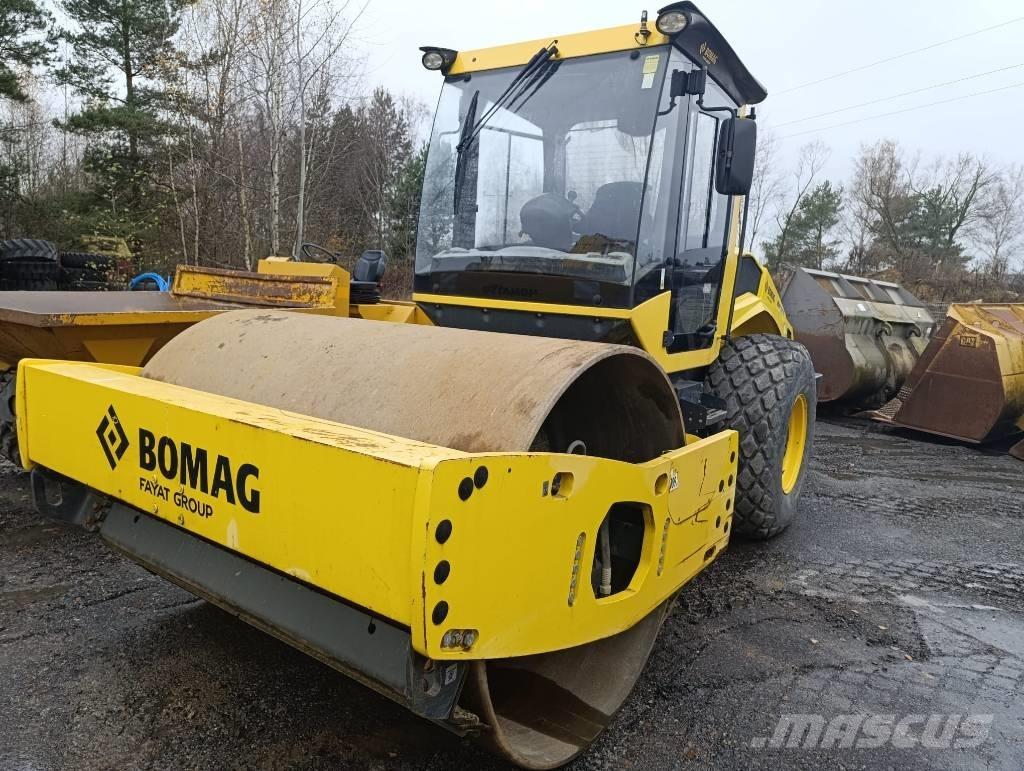 Bomag BW 213 Vienvalča grunts veltņi