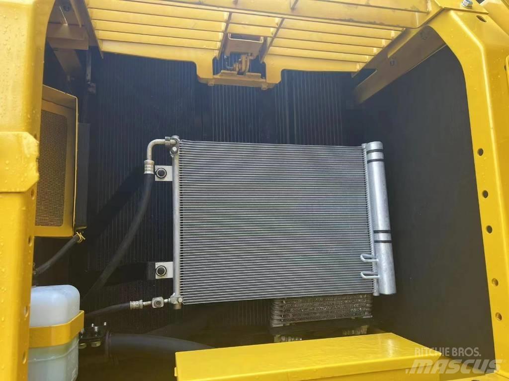 Komatsu PC 130 Kāpurķēžu ekskavatori