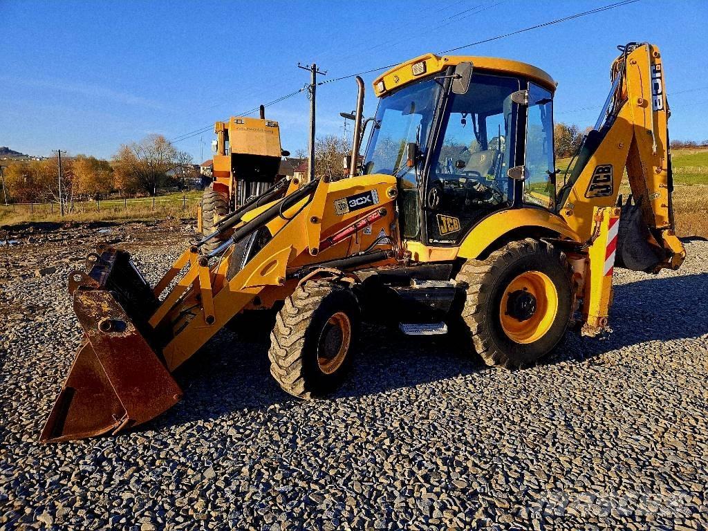JCB 3CX Ekskavatori-iekrāvēji
