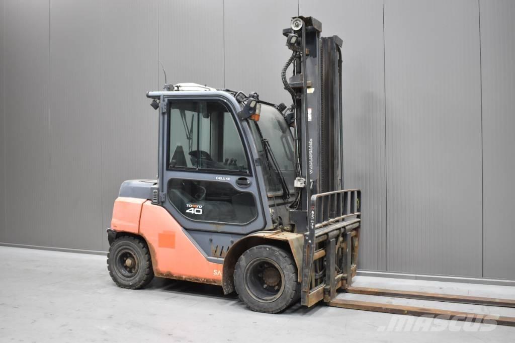 Toyota 40-8FD35N Tehnika ar dīzeļa dzinēju