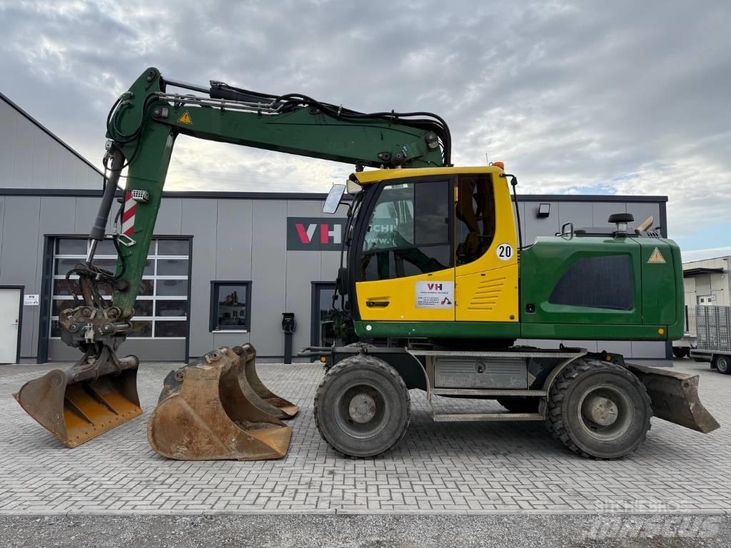 Liebherr A 918 Ekskavatori uz riteņiem