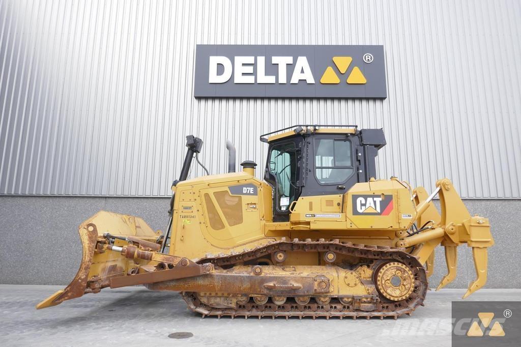 CAT D7E Kāpurķēžu buldozeri