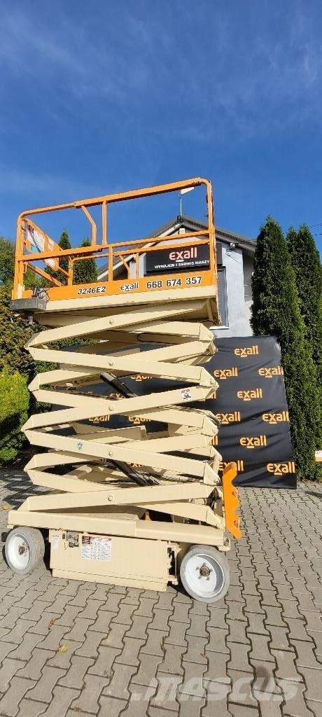 JLG 3246 E 2 Šķerveida pacēlāji