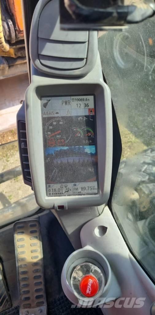 Hitachi ZX140W-5B Ekskavatori uz riteņiem