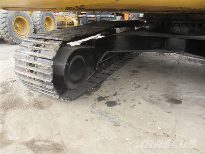 CAT 320 B L Kāpurķēžu ekskavatori