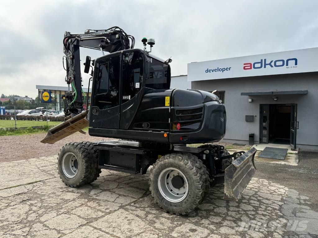 Yanmar B 110 W Ekskavatori uz riteņiem