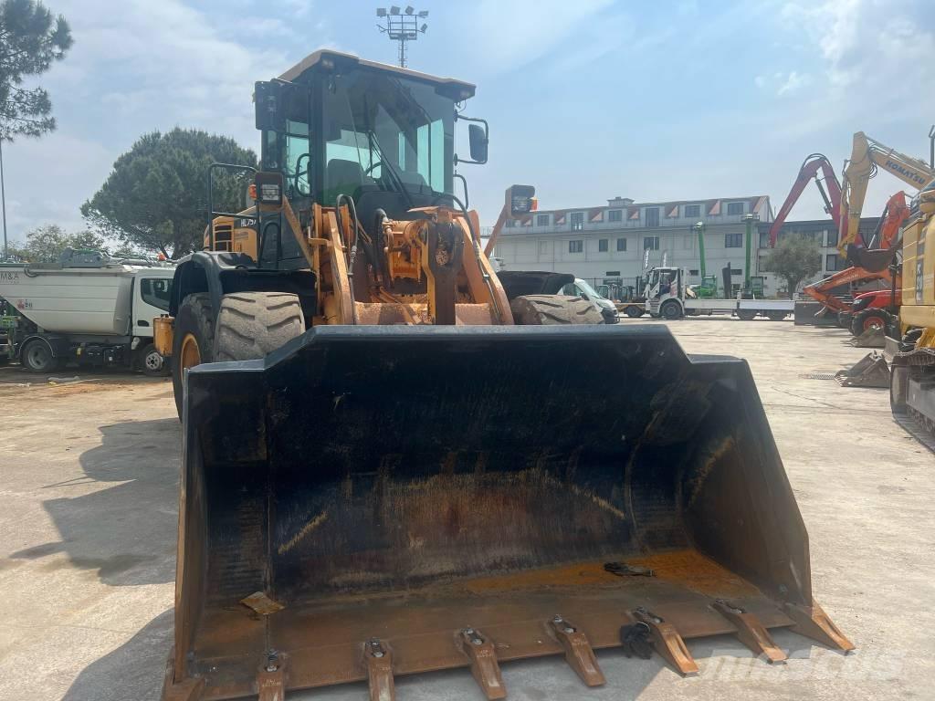 Hyundai HL 757-9 A Iekrāvēji uz riteņiem